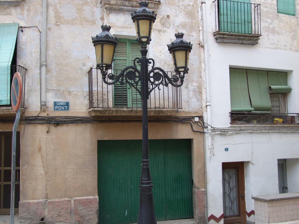 Apartments Cal Benet Camarasa Экстерьер фото