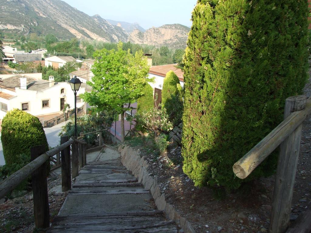Apartments Cal Benet Camarasa Экстерьер фото